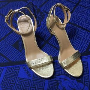 NWT TORY BURCH 85MM/3.5 INCH GOLD HEELS